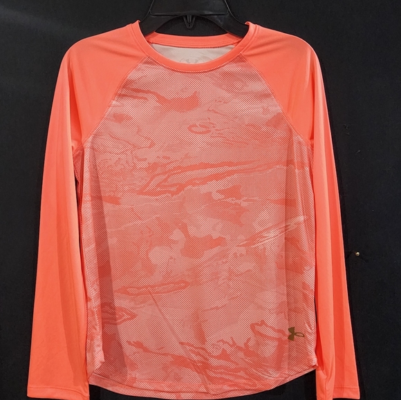 🆕️ Under Armour Tee in Brilliance - Picture 2 of 5